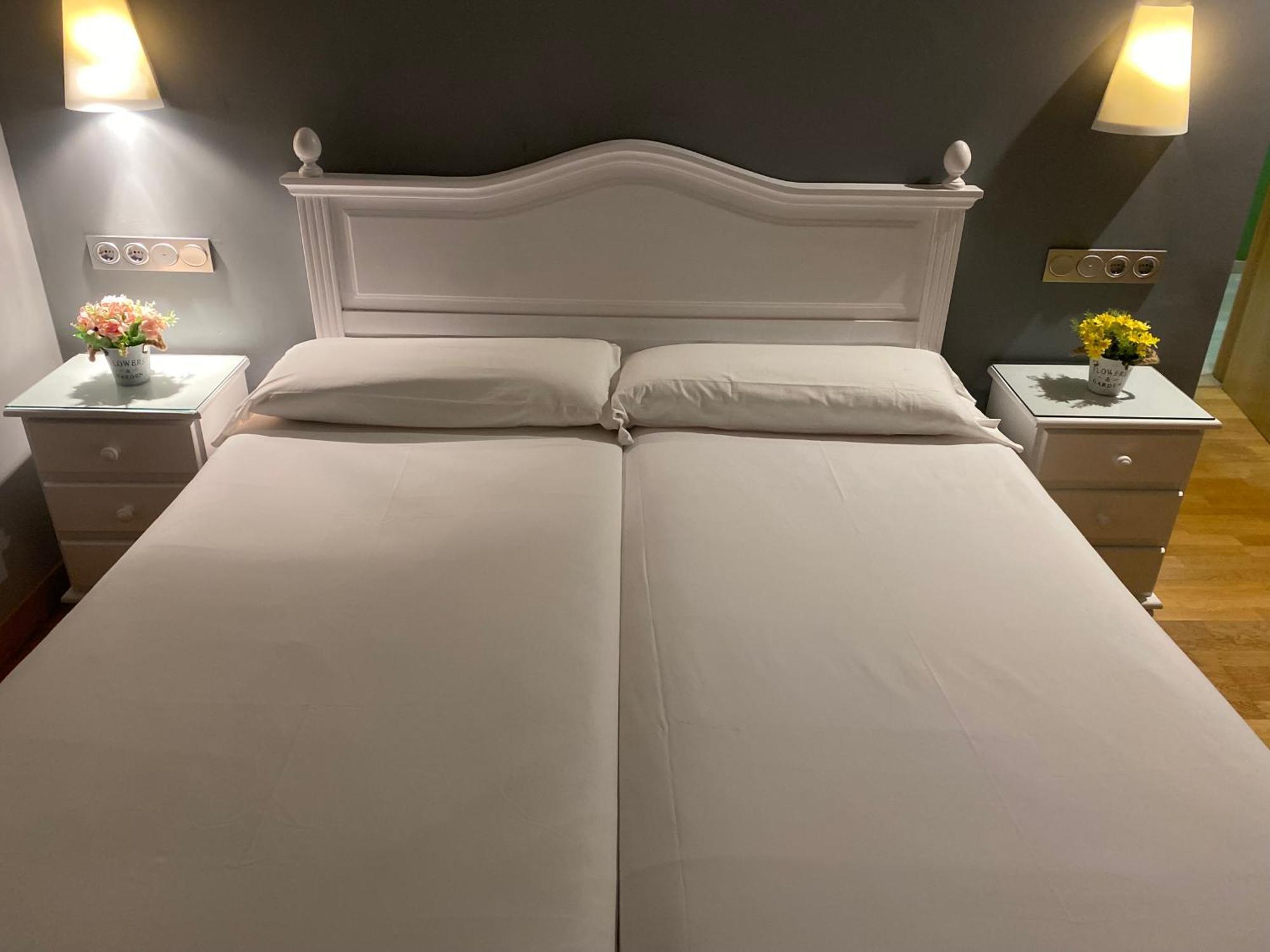 Hotel Villa De Ermua Dış mekan fotoğraf